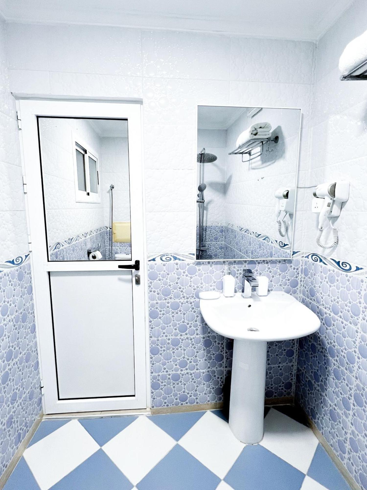 Mira Appartement -Lovely, Tidy & Close To Beaches And City Center Al Hoceïma Exteriér fotografie
